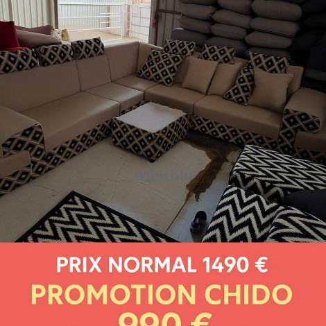 SOFA SET NOIR , BLANC ET BEIGE