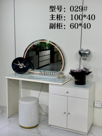 COIFFEUSE ENSEMBLE AVEC ÉCLAIRAGE